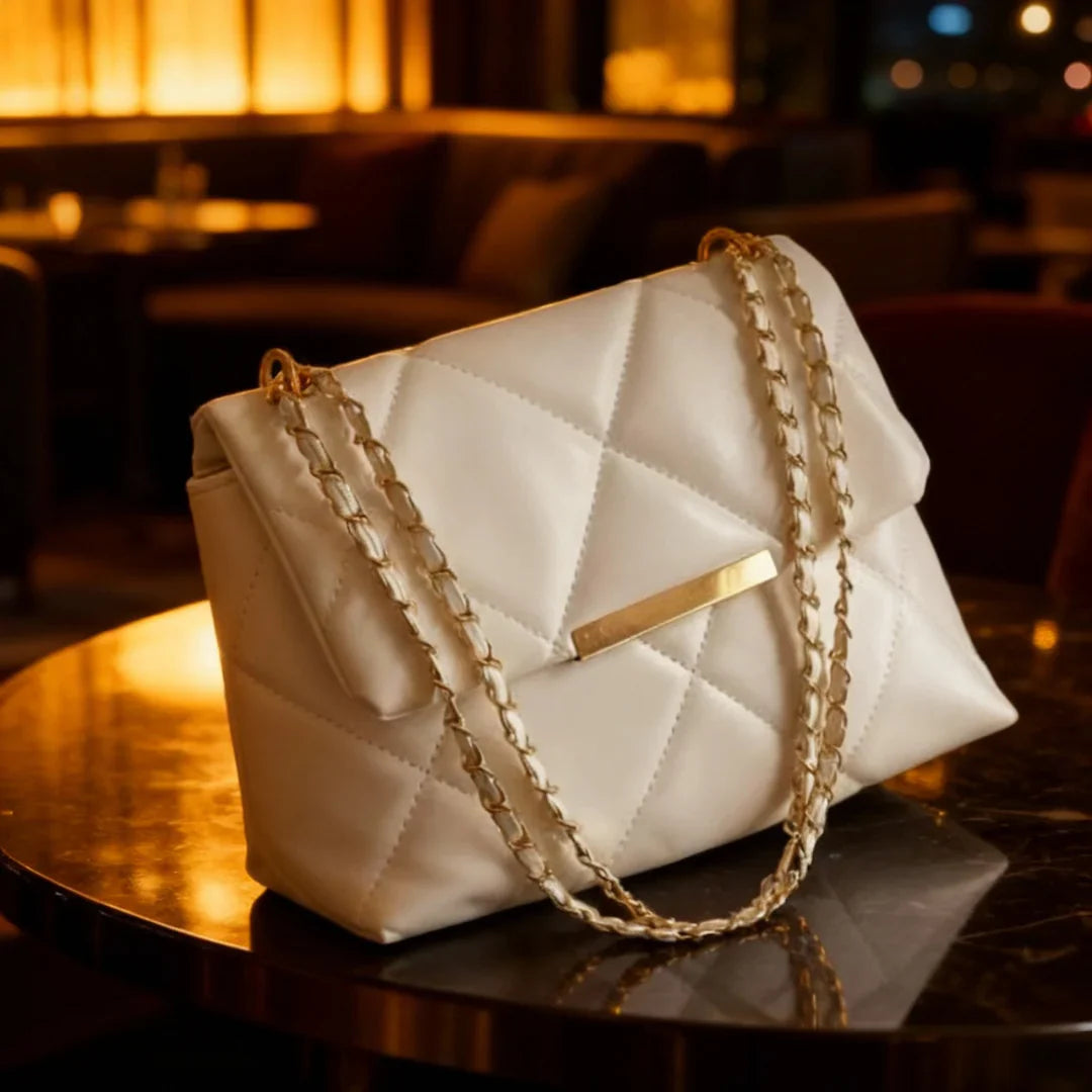 Crossbody Quilted White Square Bag with Stylish Chain
