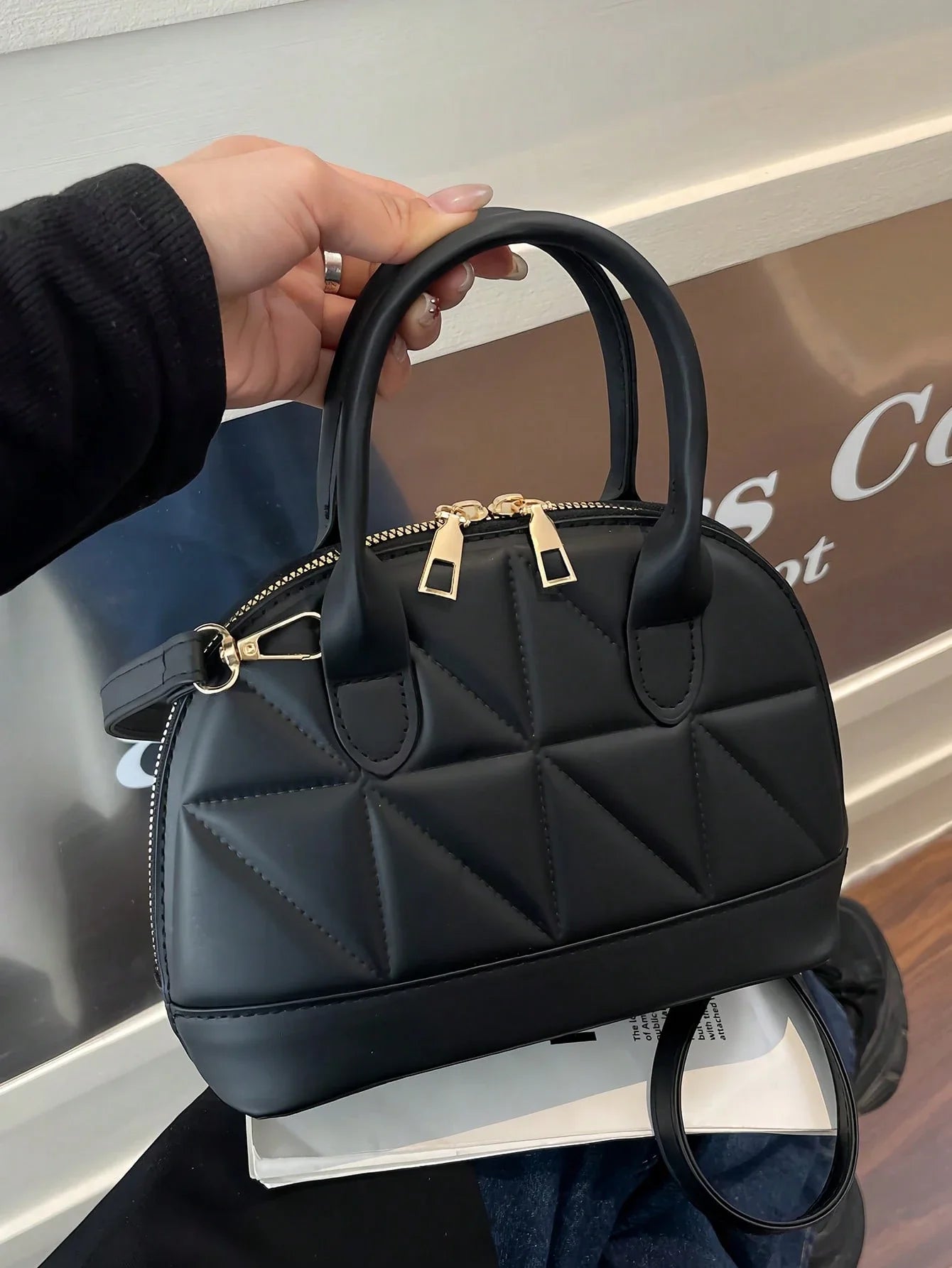 Classic Fashion Solid Color Quilted PU Leather Tote Bag, Women's Versatile Dome Top Handle Crossbody Bag, Simple Travel Vacation Handbag With Adjustable Shoulder Strap, Business Commuting Briefcase Shoulder Bags