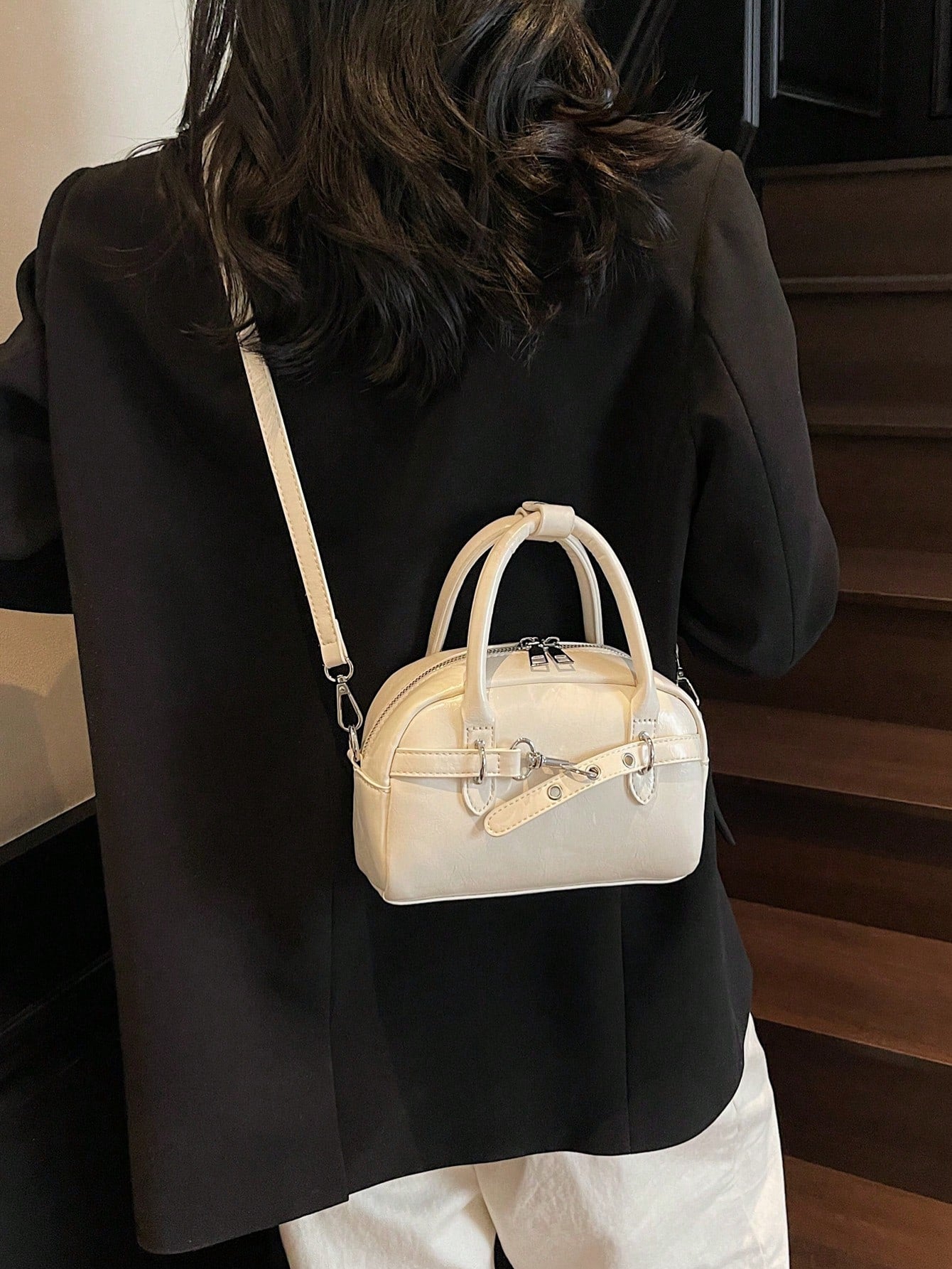 Retro Beige Bowling Style Handbag For Women, New Fashion Tote Bag With Strap Design, Casual Versatile Shoulder Crossbody Bag With Knot Decor, Phone And Coin Pouch