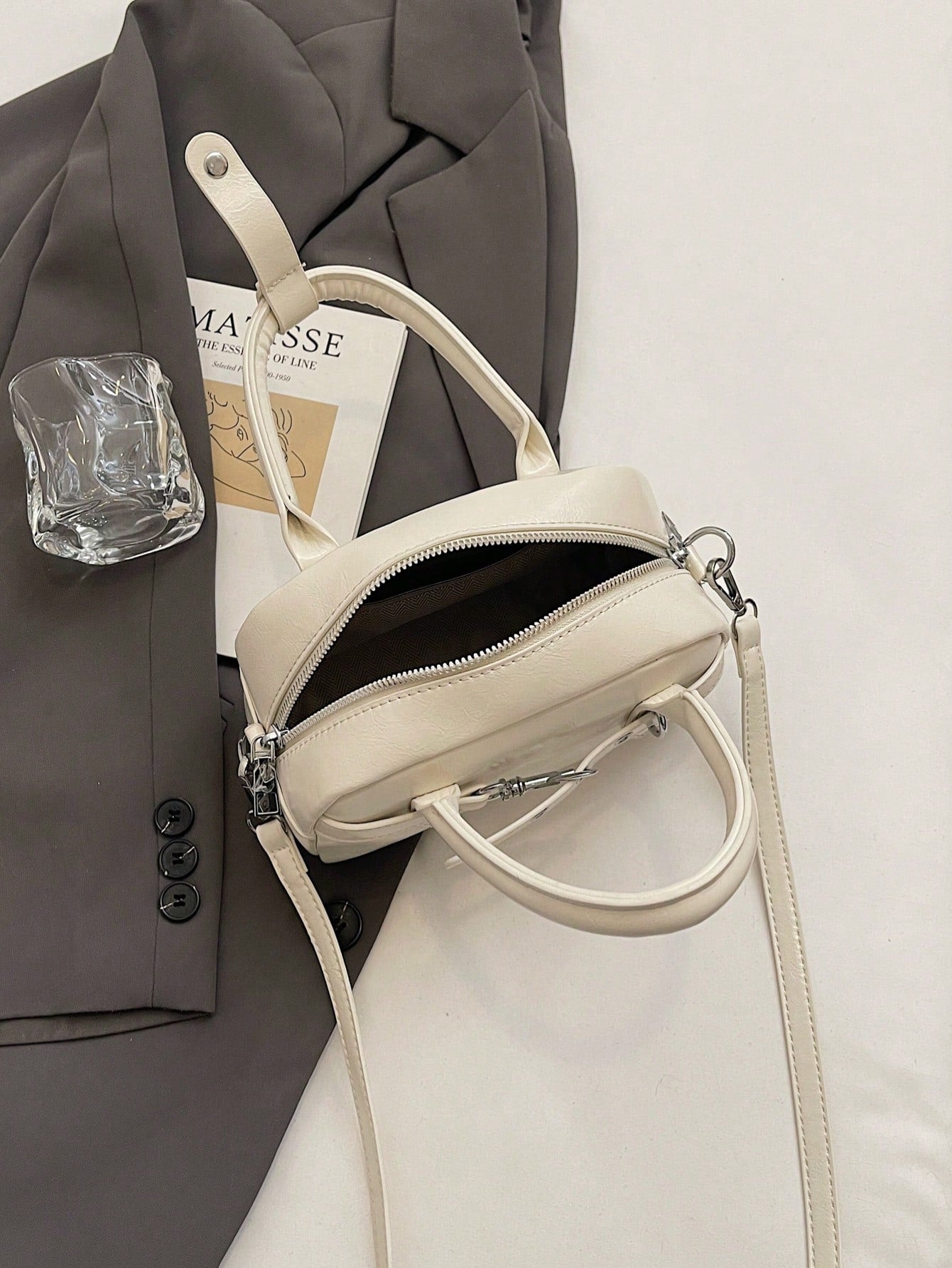 Retro Beige Bowling Style Handbag For Women, New Fashion Tote Bag With Strap Design, Casual Versatile Shoulder Crossbody Bag With Knot Decor, Phone And Coin Pouch