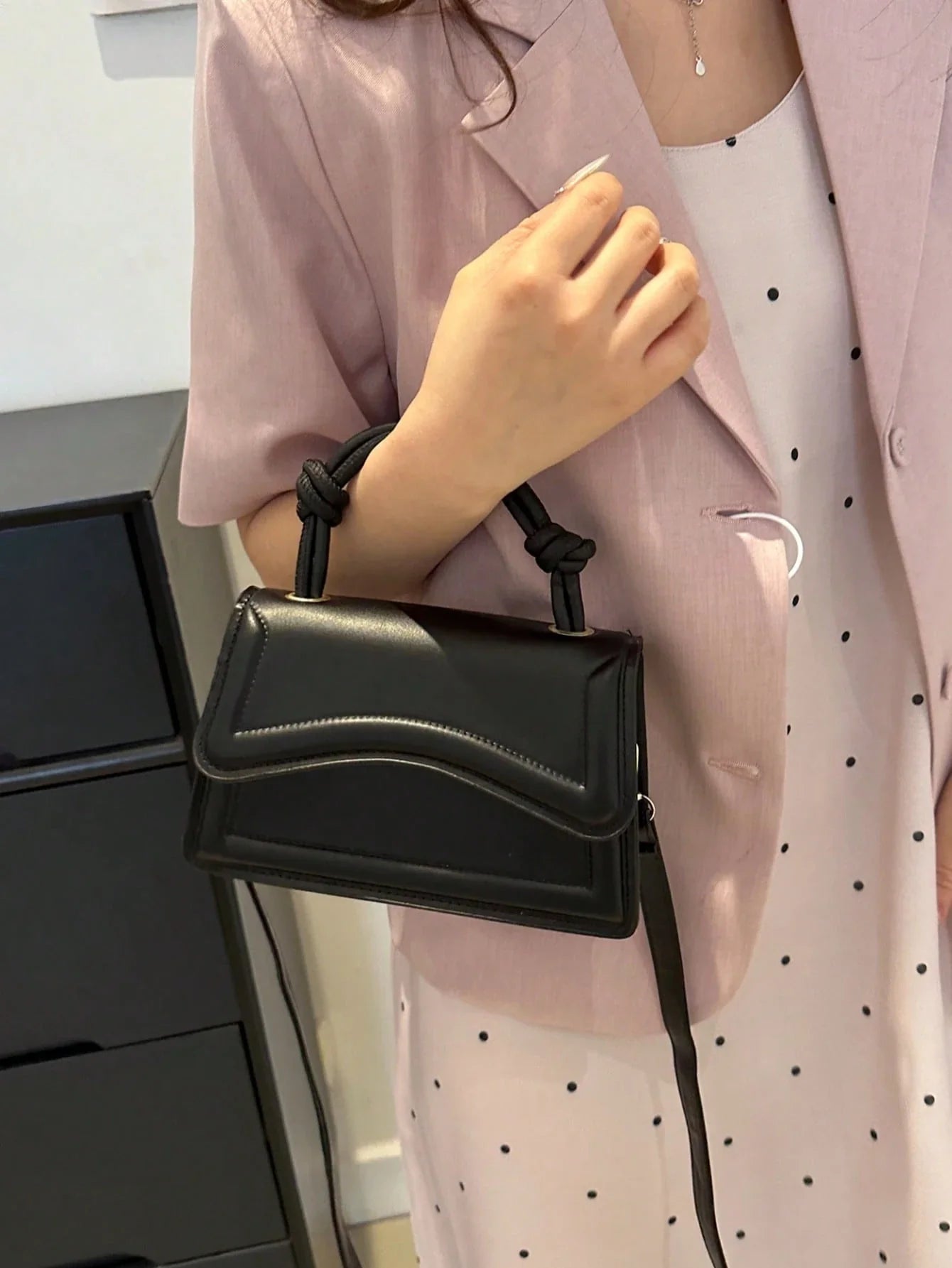 New Fashion Women's White Solid Color Pu Leather Square Handbag - 1