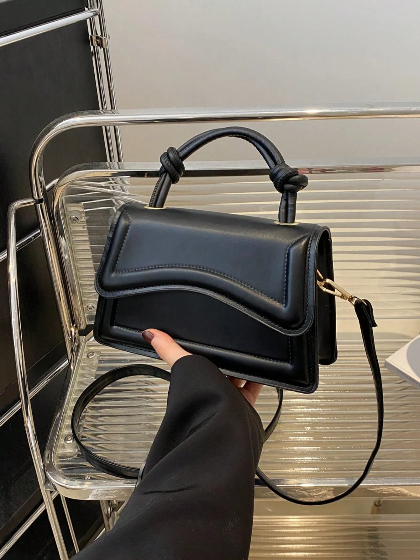 New Fashion Women's White Solid Color Pu Leather Square Handbag - 1