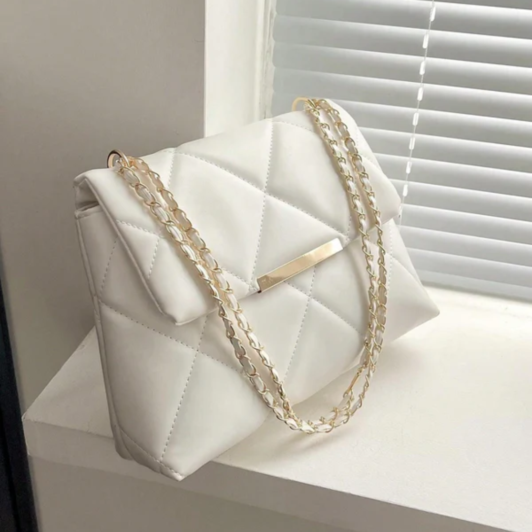 Stylish White Quilted Bag with adorable chain - Waterproof & long lasting material
